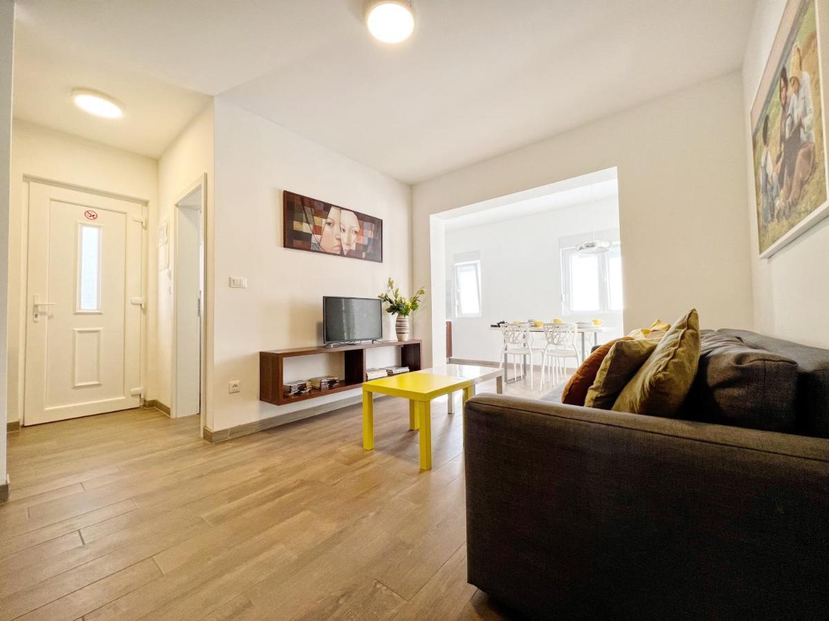 Apartments Teodora Maria Novigrad Istria Buitenkant foto