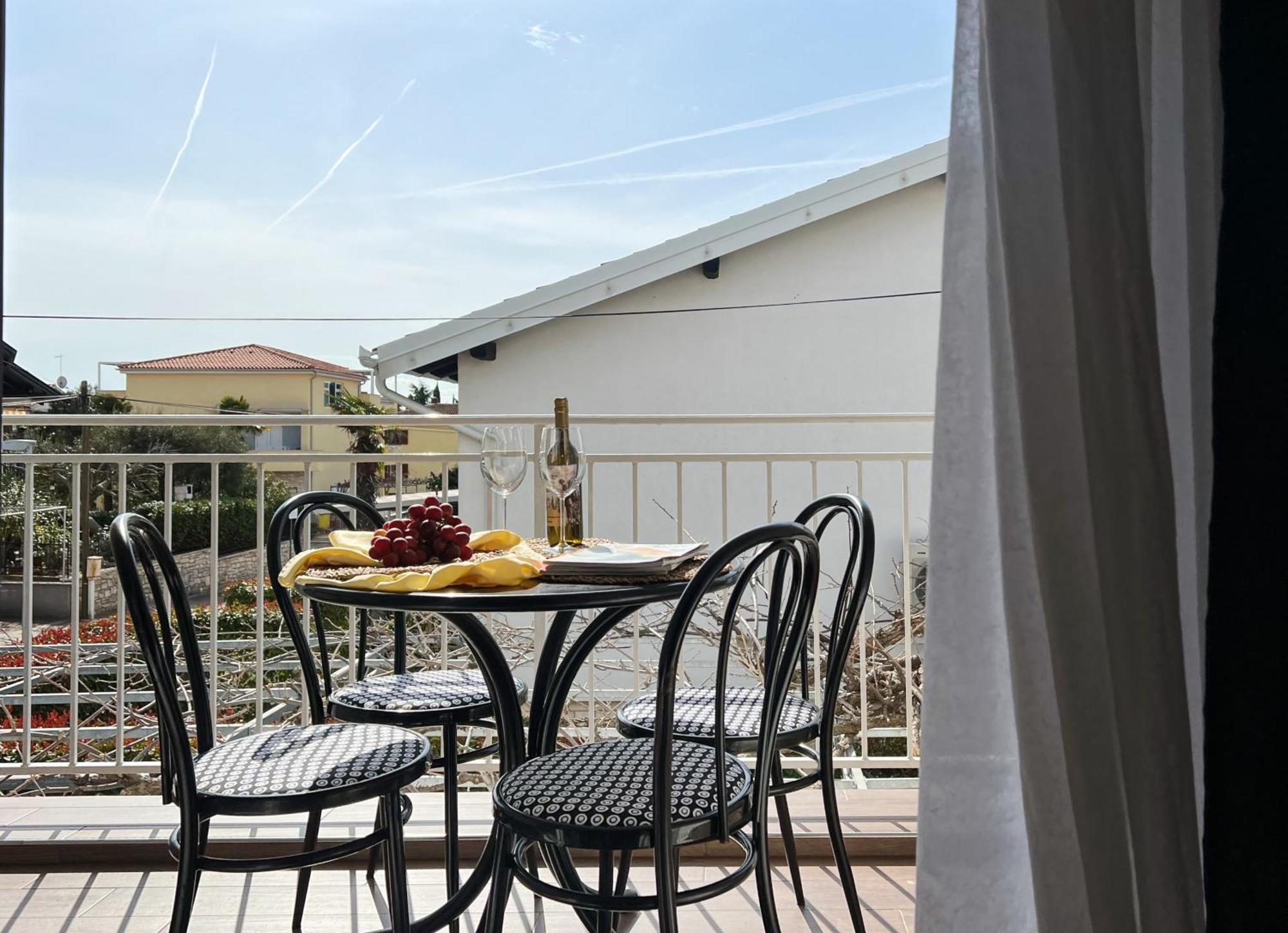 Apartments Teodora Maria Novigrad Istria Buitenkant foto