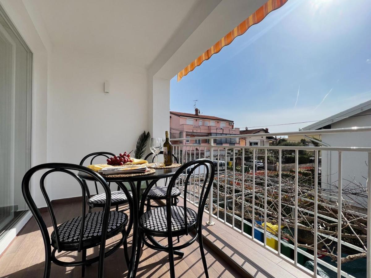Apartments Teodora Maria Novigrad Istria Buitenkant foto