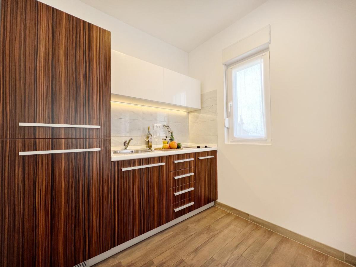 Apartments Teodora Maria Novigrad Istria Buitenkant foto